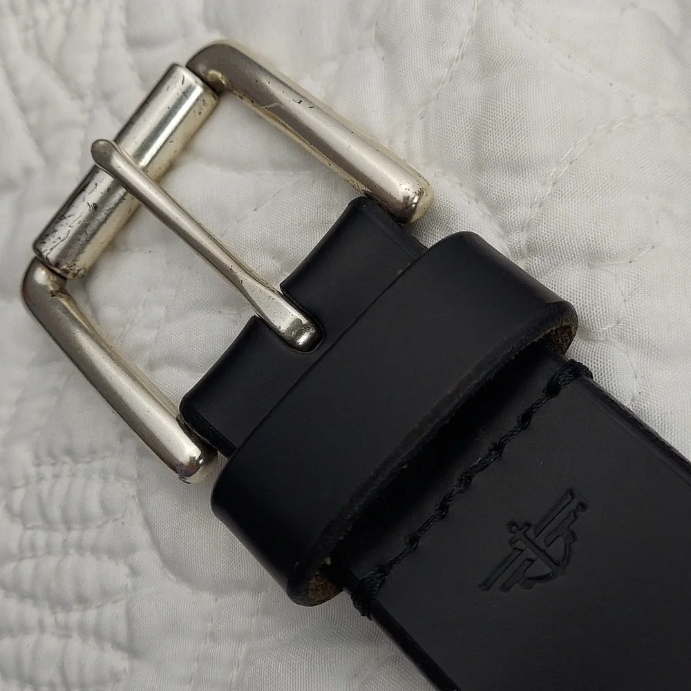 * Dockers Elegant Black Soft Leather Men's Belt, Silver Buckle, Size 34, EUC